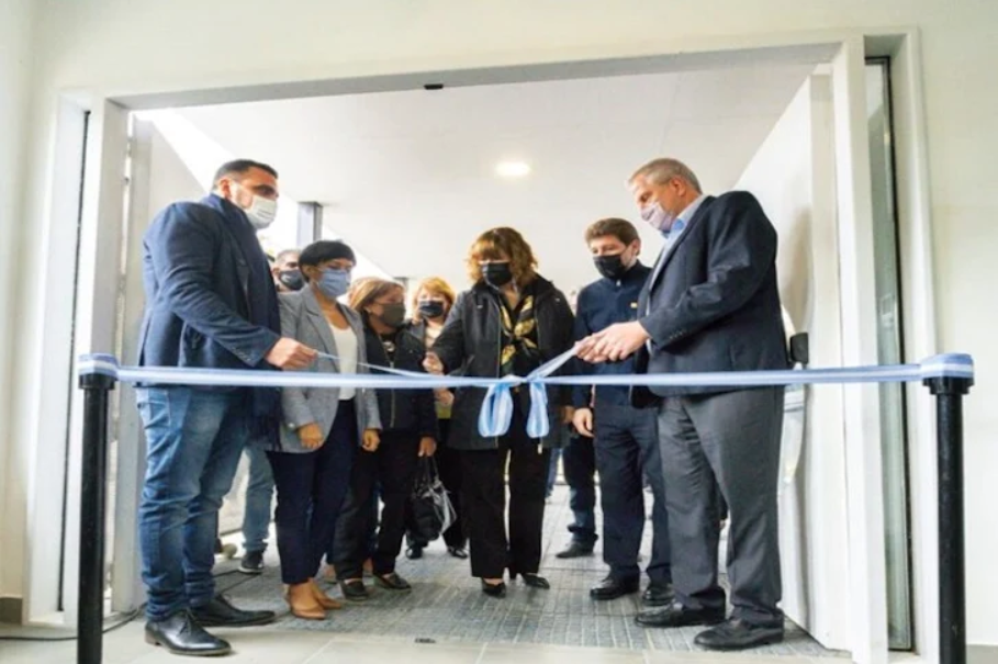 Melella, Vuoto y el Ministro de Educación nacional inauguraron Jardín de Infantes en Ushuaia