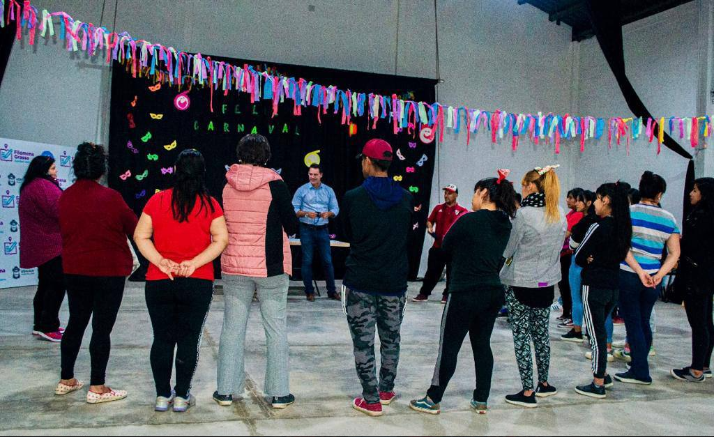 INTEGRANTES DE LOS “CAPORALES SAN VALENTIN” RECIBIERON SU TARJETA +U