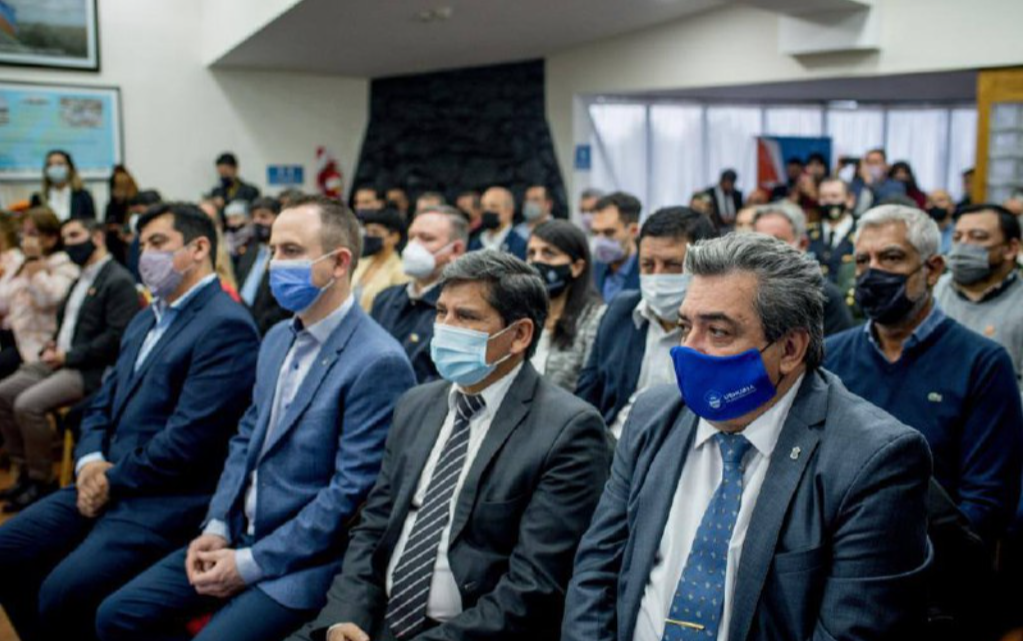 EL JEFE DE GABINETE DE LA MUNICIPALIDAD ASISTIÓ A LA APERTURA DE SESIONES DE LA LEGISLATURA FUEGUINA