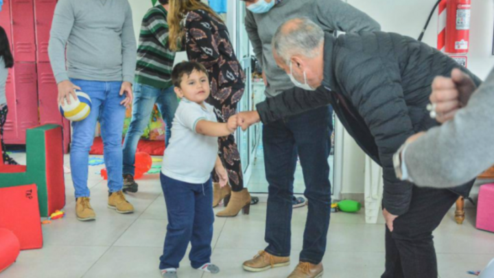 AUTORIDADES NACIONAL DE LA SENAF ACOMPAÑARON EL TALLER “GIRANDO PALABRAS” EN EL CENTRO DE JUBILADOS EL KAUPEN