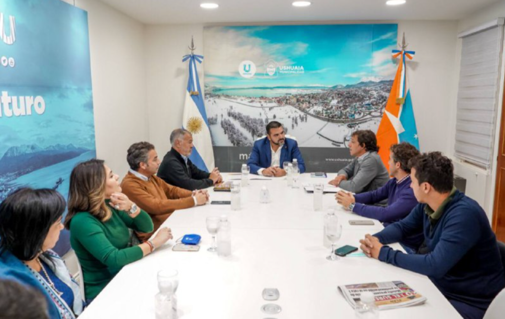 VUOTO JUNTO AL SENAF Y PEQUEÑOS PASOS FIRMARON ACUERDO DE COLABORACIÓN PARA TRABAJAR POR LAS INFANCIAS VUOTO JUNTO AL SENAF Y PEQUEÑOS PASOS FIRMARON ACUERDO DE COLABORACIÓN PARA TRABAJAR POR LAS INFANCIAS