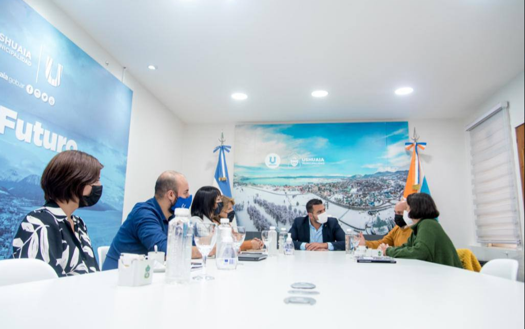 LA MUNICIPIO DE USHUAIA JUNTO A LA OFICINA ANTICORRUPCIÓN PROFUNDIZAN LA AGENDA DE TRANSPARENCIA LOCAL