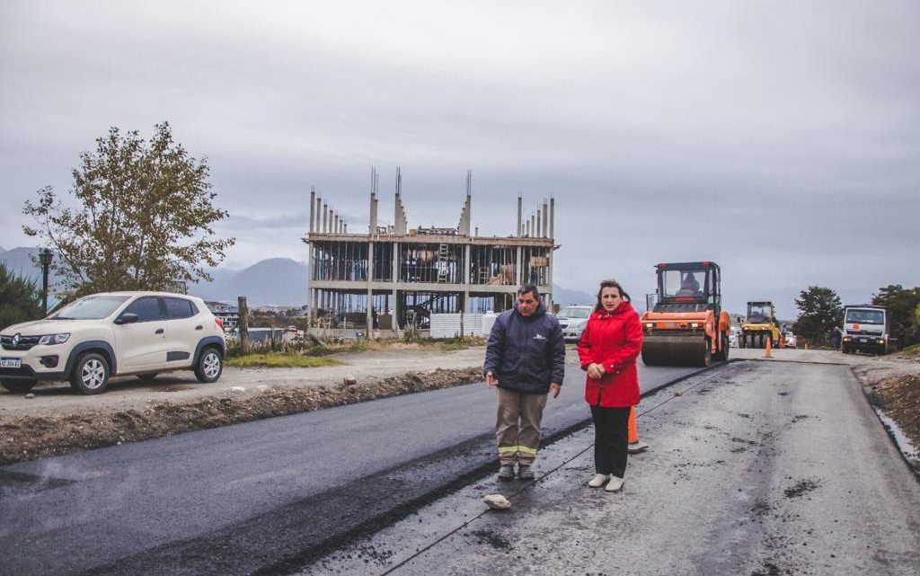 Finalizaron los trabajos de pavimentación de la calle Los Ñires en el barrio Pipo