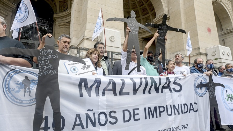 Torturas en Malvinas: una causa judicial “estaqueada” en el tiempo y cerca de la impunidad