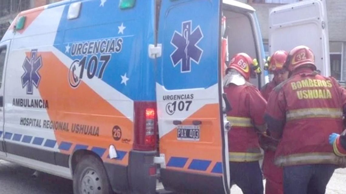 Motociclista puntano sufrió una caída en el pavimento