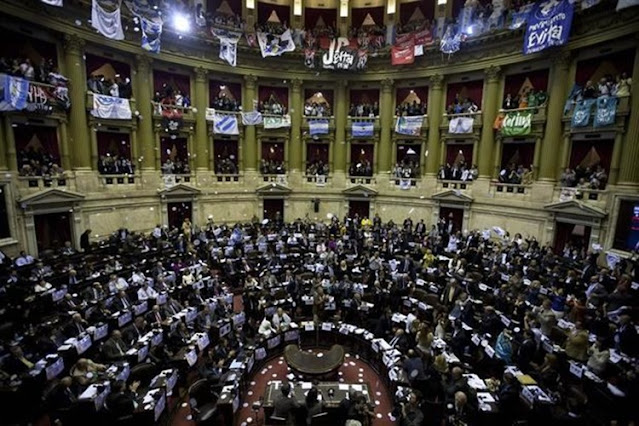 Proyecto de Juntos Por el Cambio para crear una banca vacia por Malvinas en el Congreso