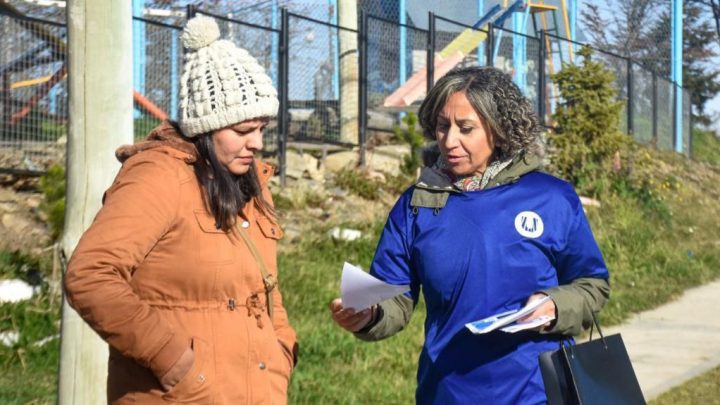 EL IMD RECORRIÓ LOS BARRIOS KAUPÉN Y FELIPE VARELA INVITANDO A VECINOS Y VECINAS A LA BICICLETEADA “PENSAR MALVINAS”