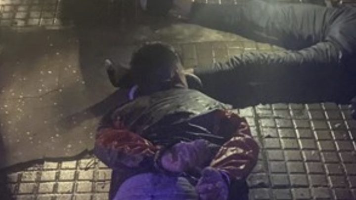 Motochorro mató a su cómplice para quedarse con un celular robado