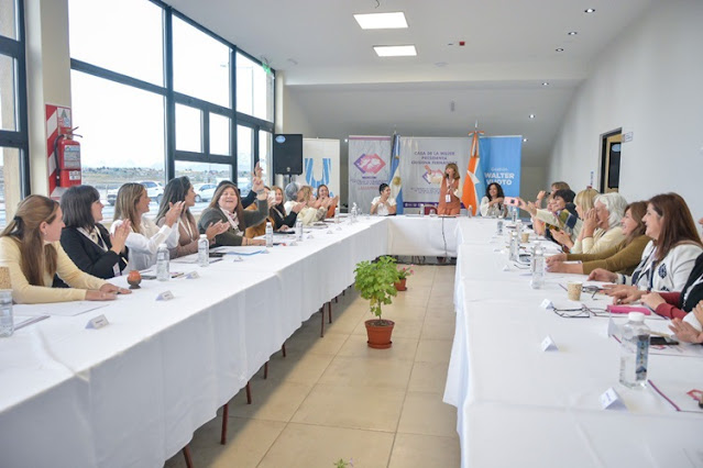 La red mujeres concejales de la FAM se reunió en Ushuaia