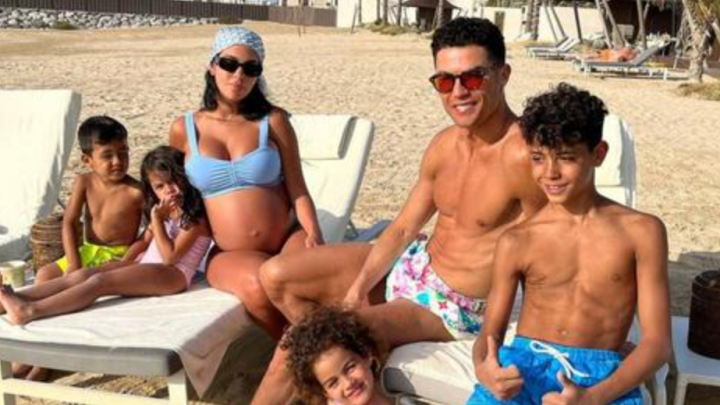 Filtraron la millonaria cifra que le paga Cristiano Ronaldo a Georgina Rodríguez por el “cuidado de sus hijos”