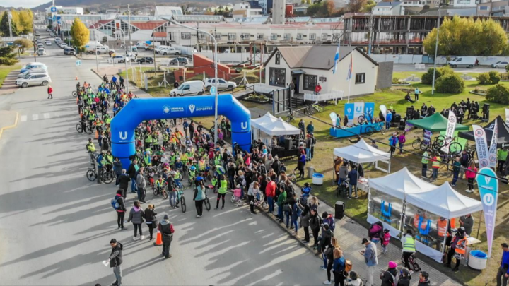 LA BICICLETEADA ‘PENSAR MALVINAS’: EL HOMENAJE QUE COMBINÓ DEPORTE Y CONCIENTIZACIÓN