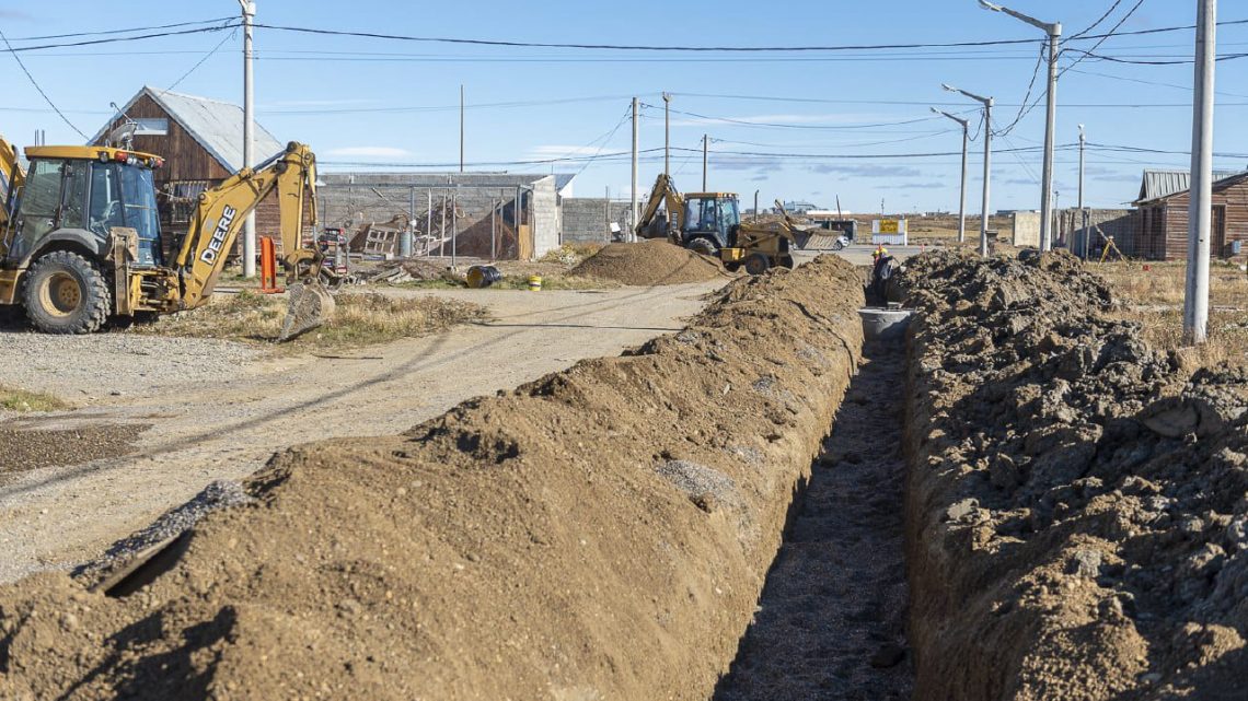Avanzan con las obras para evitar inundaciones en calles del bario UOM