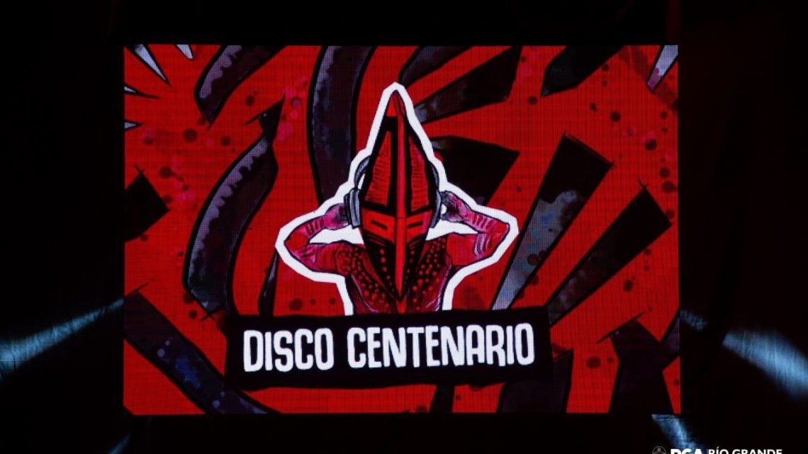 Se presentó en Río Grande el “Disco Centenario”