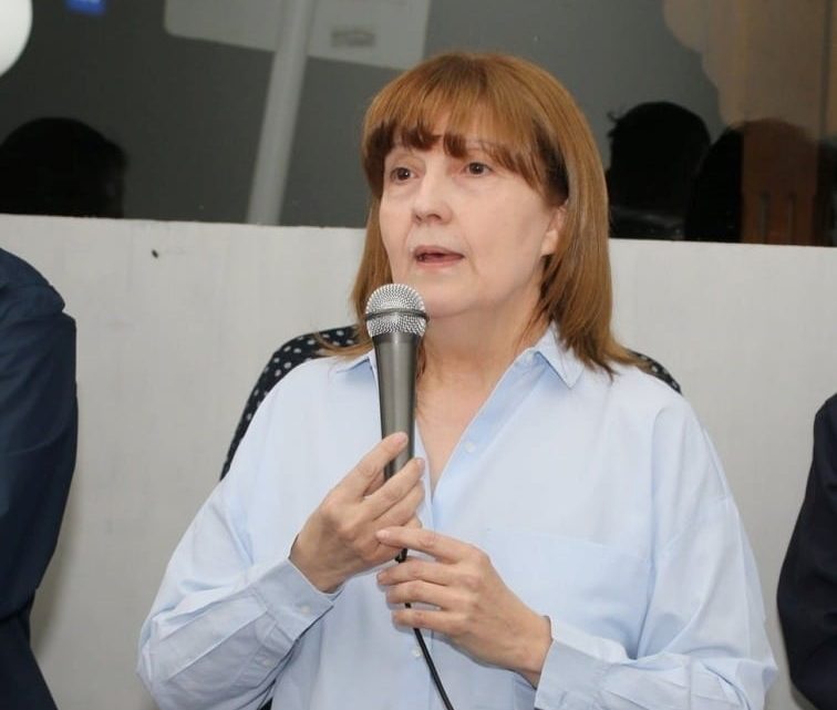 CHISPITA DICE UNA COSA Y HACE OTRA: CONSIDERA INNECESARIA LA REFORMA PERO SE PRESENTA COMO CANDIDATA