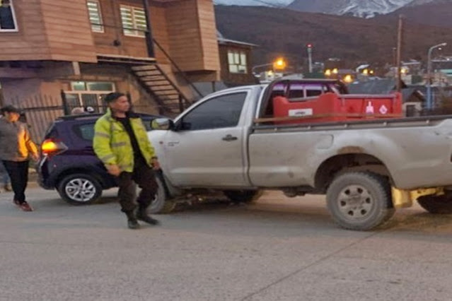 Choque, tres lesionados y un detenido en Ushuaia, por golpear a uno de los conductores