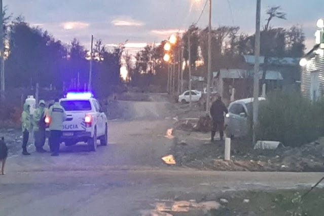 Juntada termino a las piñas y con vehículo dañado