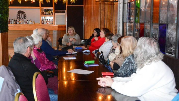 LA MUNICIPALIDAD IMPULSA LA REACTIVACIÓN DEL CONSEJO MUNICIPAL DEL ADULTO MAYOR