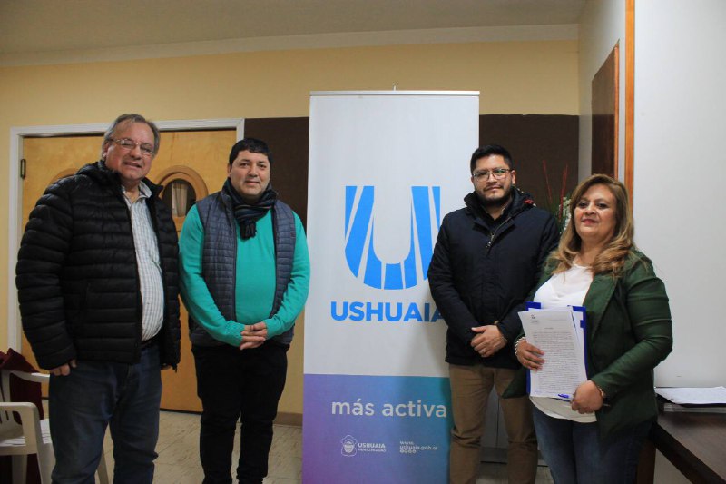 LA MUNICIPALIDAD DE USHUAIA Y LA IGLESIA ADVENTISTA DEL 7mo DÍA FIRMARON UN ACUERDO LA MUNICIPALIDAD DE USHUAIA Y LA IGLESIA ADVENTISTA DEL 7mo DÍA FIRMARON UN ACUERDO