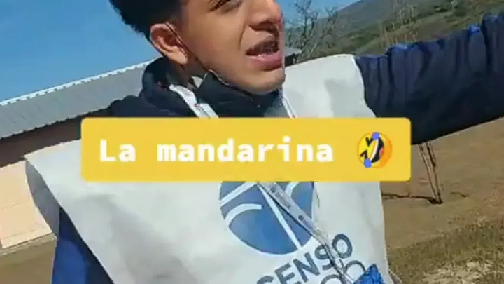 El video de los censistas de Catamarca que se volvió viral por las insólitas referencias: “Ahí es donde les di las mandarinas”