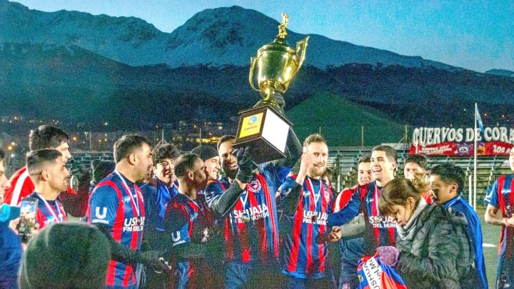 Los Cuervos le hicieron honor a “Cacho” Lenti