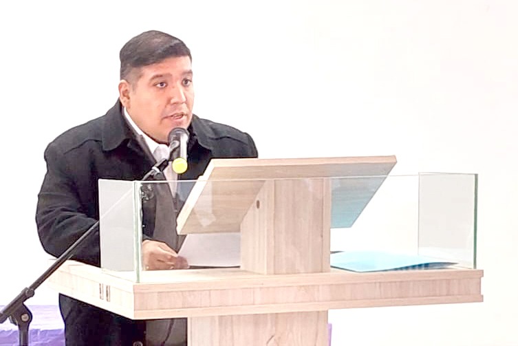 Carrizo: “Nuestra propuesta es trabajar sin violencia, con pasión y dedicación por todos los docentes” Carrizo: “Nuestra propuesta es trabajar sin violencia, con pasión y dedicación por todos los docentes”