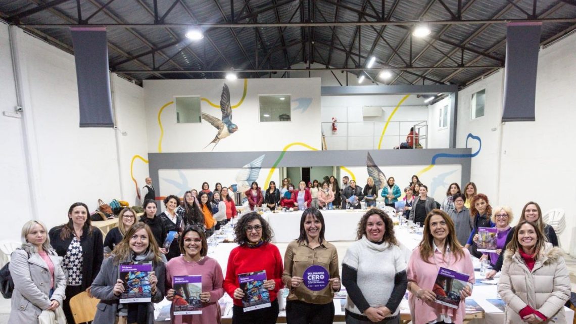 Se conformó la “Red Mujeres Produciendo” Se conformó la “Red Mujeres Produciendo”