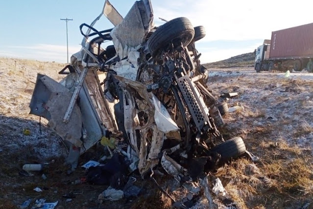 Choque frontal en la Ruta 3, dos muertos y tres lesionados Choque frontal en la Ruta 3, dos muertos y tres lesionados