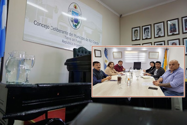 Pedido de juicio politico al intendente de Rio Grande por estafa de un funcionario con una tarjeta de credito del Municipio Pedido de juicio politico al intendente de Rio Grande por estafa de un funcionario con una tarjeta de credito del Municipio