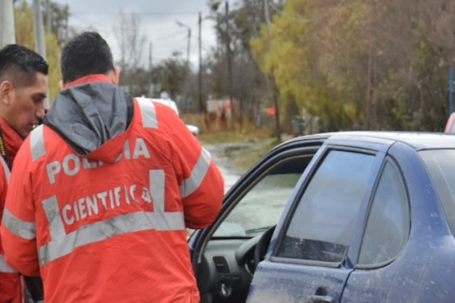 Ataque a machetazos en la via publica a un hombre, tres detenidos Ataque a machetazos en la via publica a un hombre, tres detenidos