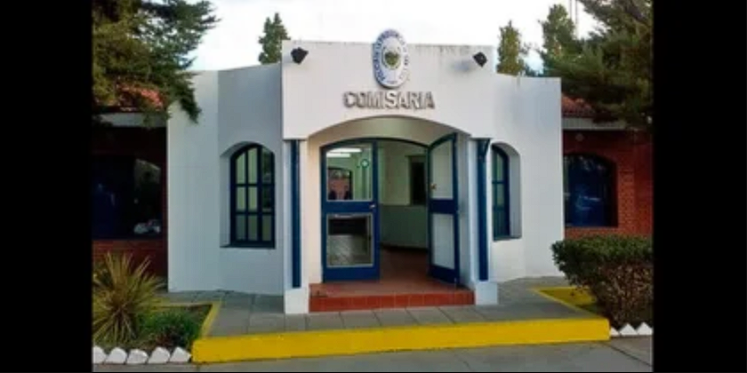 Horror en una comisaría: tres policías violaron, golpearon y le provocaron una discapacidad a una mujer Horror en una comisaría: tres policías violaron, golpearon y le provocaron una discapacidad a una mujer