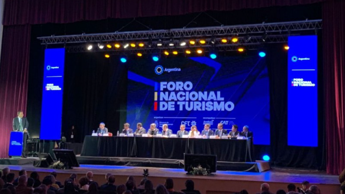 USHUAIA PARTICIPÓ DEL FORO NACIONAL DE TURISMO “REPENSAR EL TURISMO DE MANERA SOSTENIBLE”