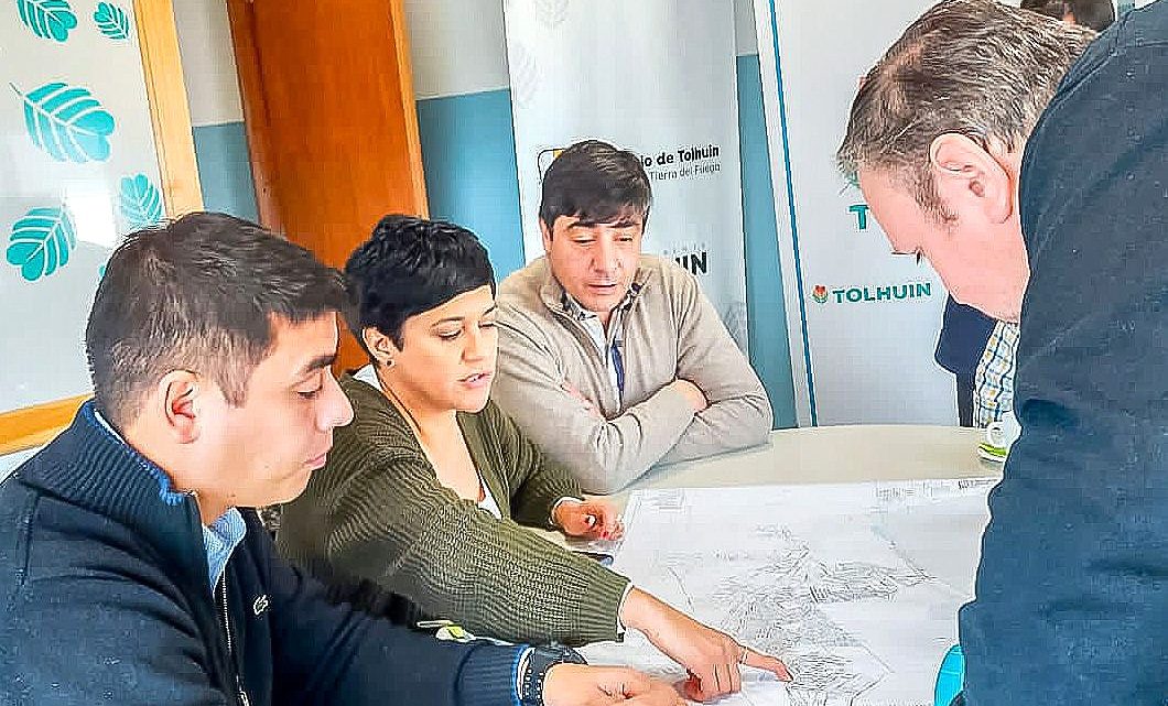 Proyectan la construcción de una escuela primaria de jornada completa y una escuela técnica secundaria