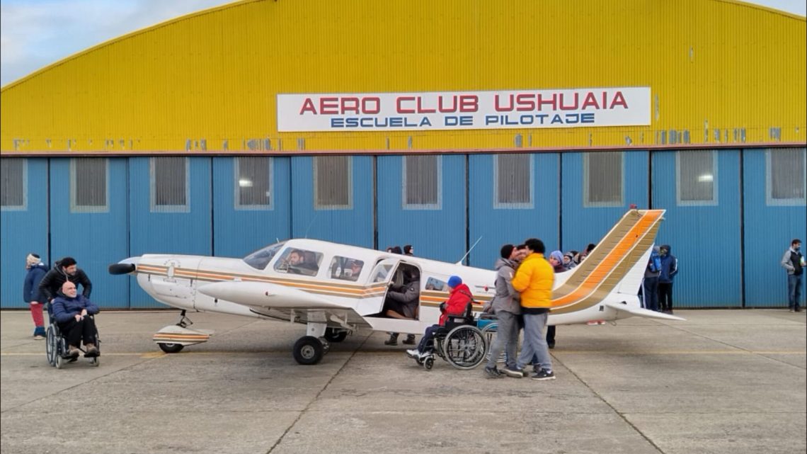 El Aeroclub Ushuaia agasajó a alumnos del C.A.A.D