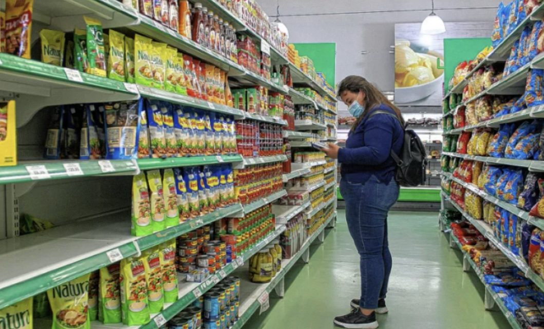 Los alimentos acumularon casi 40% de inflación en el semestre: los rubros que más subieron
