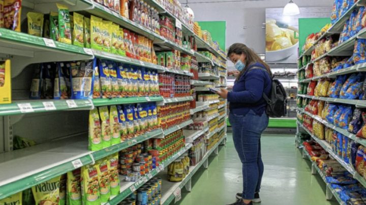 Los alimentos acumularon casi 40% de inflación en el semestre: los rubros que más subieron