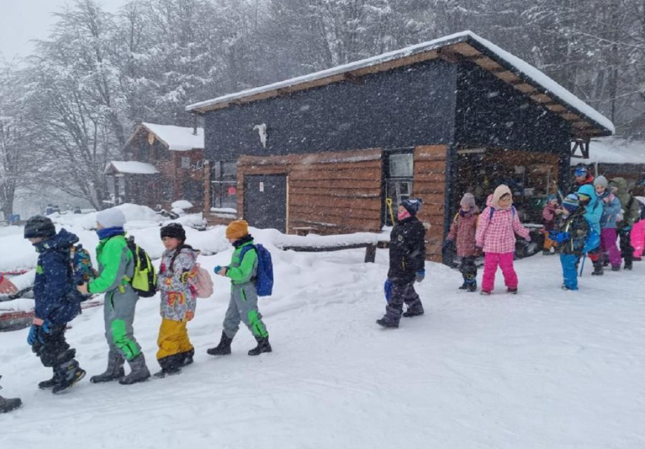 EL IMD LLEVÓ ADELANTE UNA JORNADA DE SKI DE FONDO PARA NIÑOS Y NIÑAS