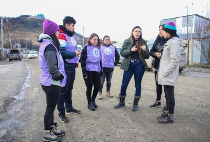 LA SECRETARÍA DE LA MUJER DE USHUAIA RECORRIÓ EL BARRIO ANDORRA