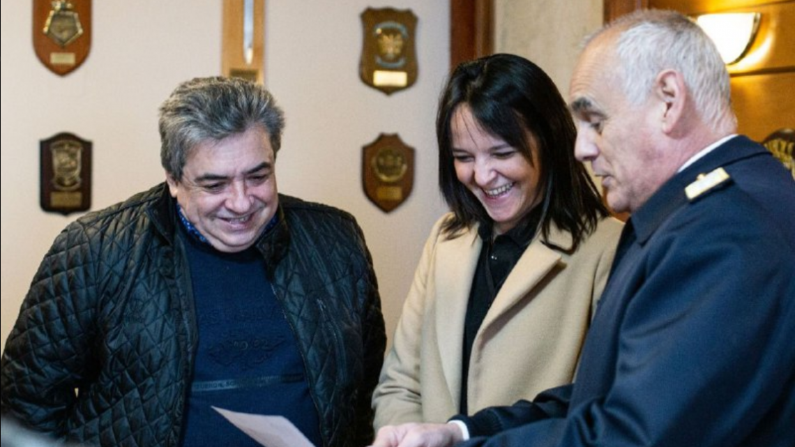 BECERRA Y LA LEGISLADORA VUOTO INVITARON A LA ARMADA A INTEGRAR LA COMISIÓN DEL MUSEO DE LA ESCUELA 1 DE USHUAIA