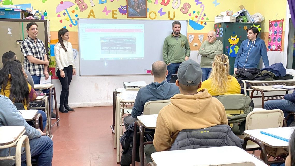 Alianza Newsan y el C.E.N.T. lanzan certificación en electrónica