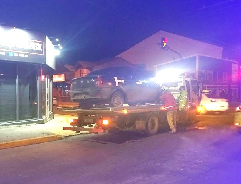 Chocó con 2,20 de alcohol en sangre y fue aprehendido