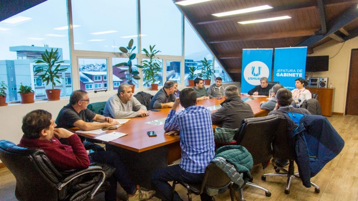 El Municipio analiza aumentar el número de licencias de taxis y remises