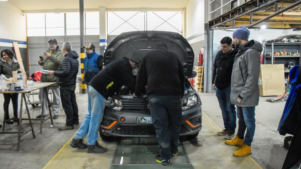 Los pilotos se preparan para la 47º edición del Gran Premio de La Hermandad Los pilotos se preparan para la 47º edición del Gran Premio de La Hermandad