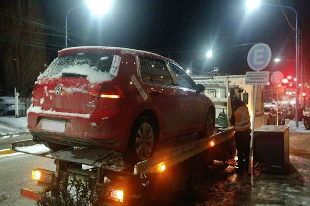 Triple choque en Ushuaia, con vehiculo incautado