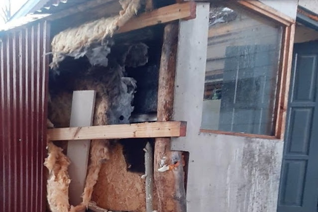 Principio de incendio provocado por el uso de una pistola de calor