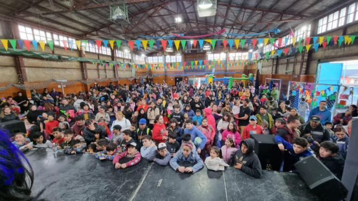 NIÑOS Y NIÑAS DE USHUAIA DISFRUTARON DE UN NUEVO ENCUENTRO EN EL MES DE LAS INFANCIAS