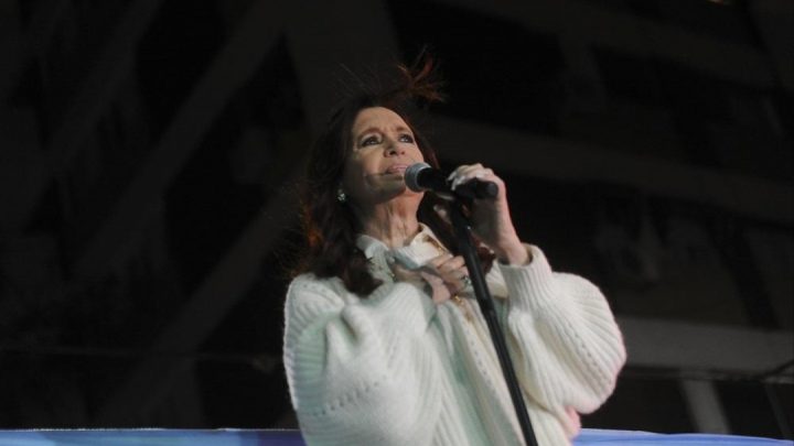 Cristina agradeció el apoyo de sus seguidores en todo el país