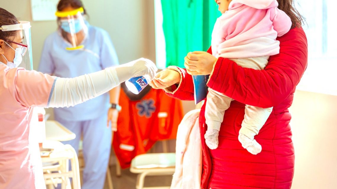 Coronavirus: comienza la campaña pediátrica de inmunización para niños de hasta tres años
