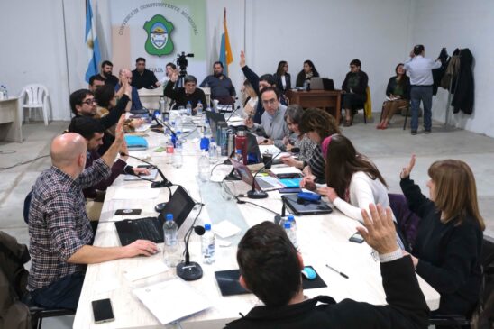 Convencionales Constituyentes armonizaron proyectos sobre varios de los artículos a reformar