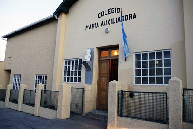 Colegio niega ingreso a menor con Sindrome de Down y juntan firmas en Rio Grande Colegio niega ingreso a menor con Sindrome de Down y juntan firmas en Rio Grande