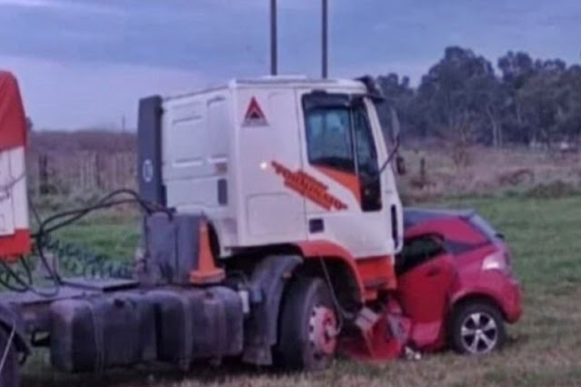 Dos personas de Ushuaia murieron en un accidente en la Ruta 3 en la provincia de Buenos Aires Dos personas de Ushuaia murieron en un accidente en la Ruta 3 en la provincia de Buenos Aires